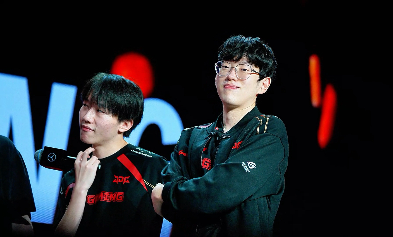 Scout连续三场比赛得分超过持续失利,TL不断突破!全场沸腾不已 Scout连续三场比赛得分超过持续失利,TL不断突破!全场沸腾不已